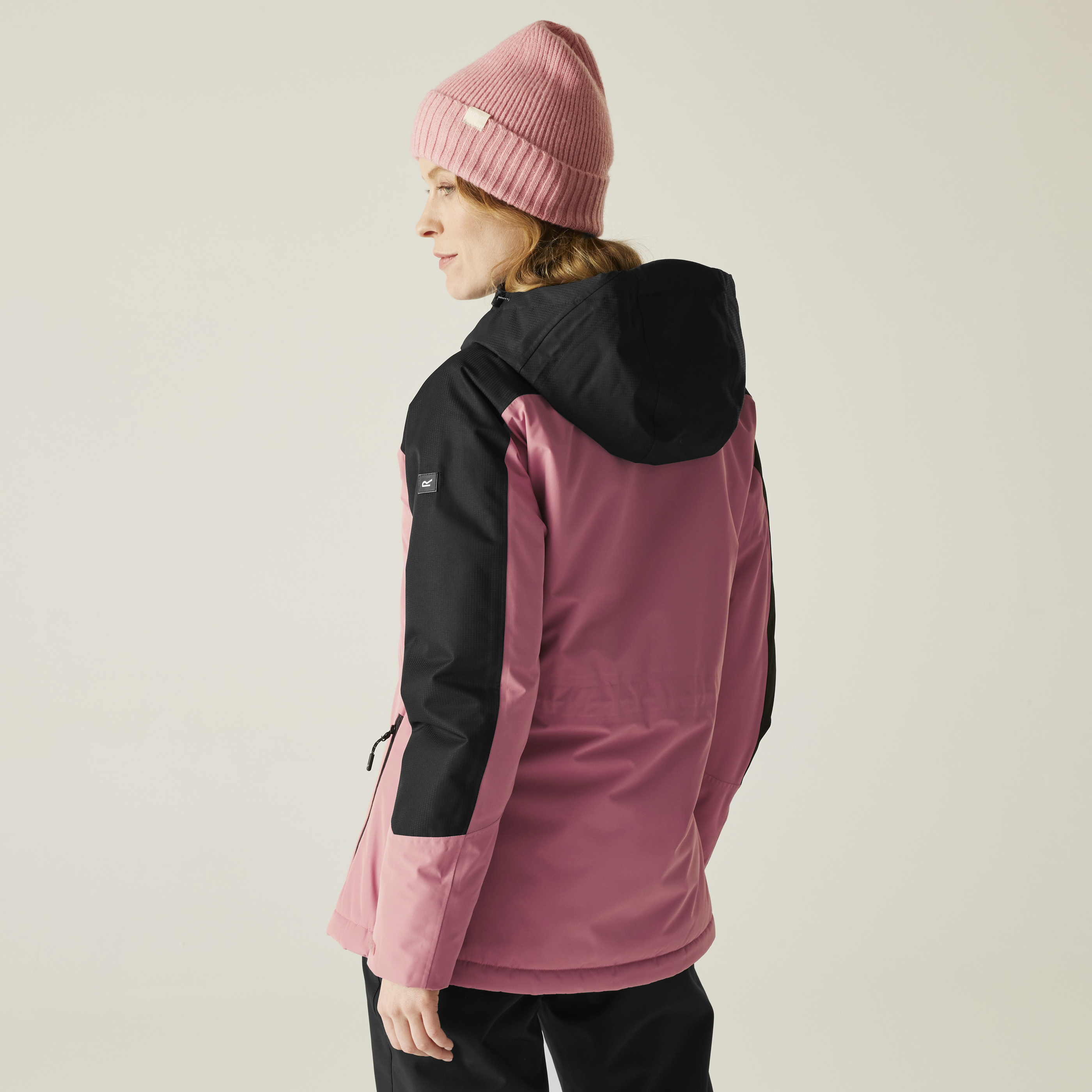 Женская непромокаемая утепленная куртка Maldeine Waterproof Insulated Jacket, 1PV, 18 Женская непромокаемая утепленная куртка Maldeine Waterproof Insulated Jacket, 1PV, 18