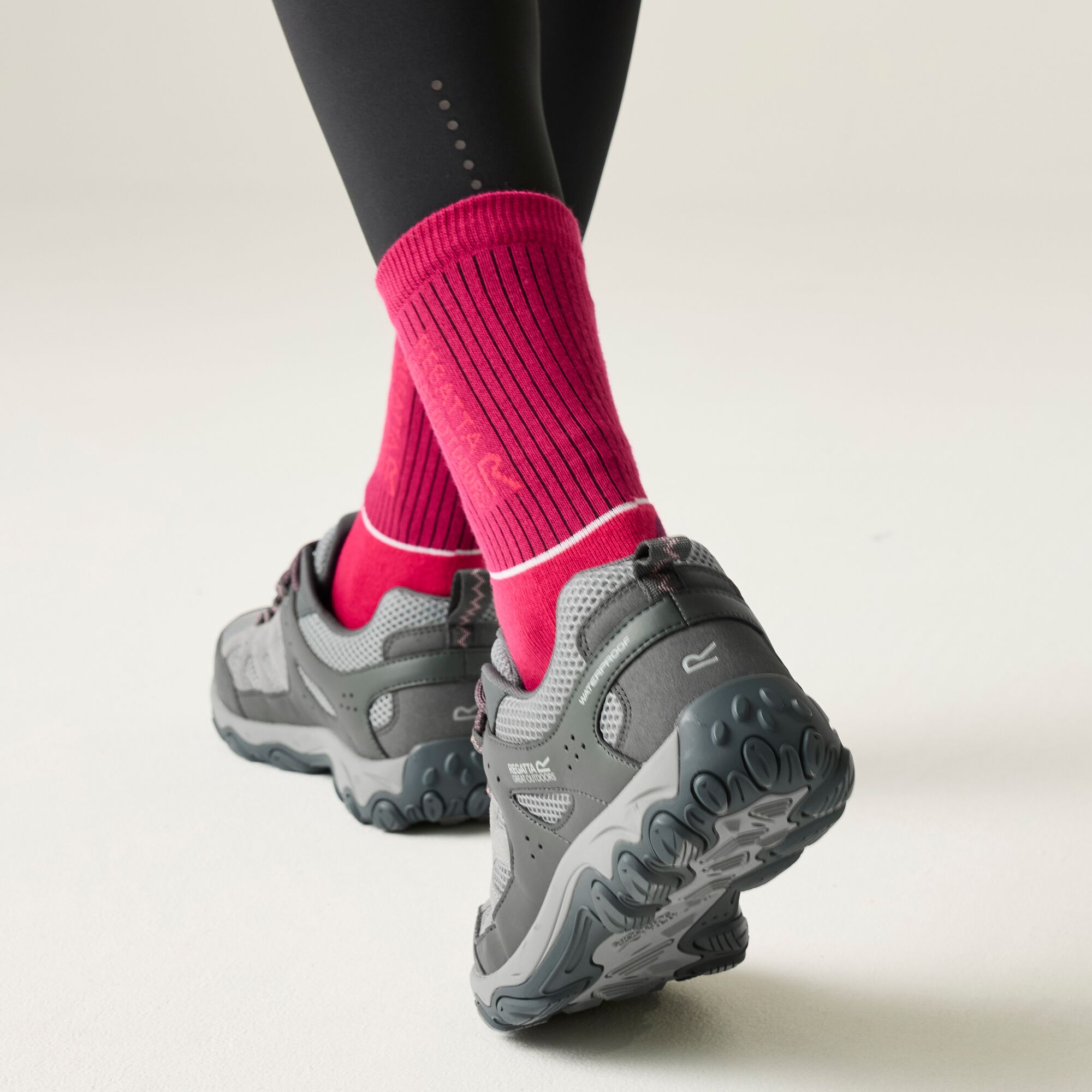 Women`s Edgepoint IV Low Walking Shoes, 1EK, UK5